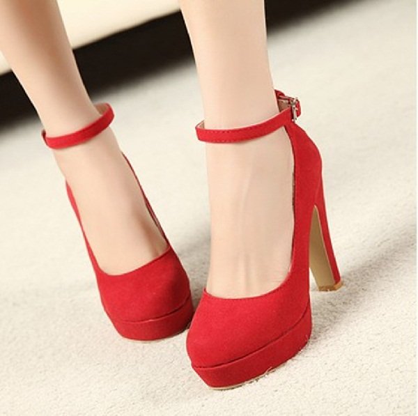 Red hot heels (23)