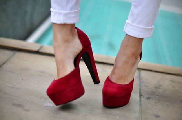Red hot heels (27)